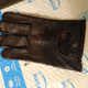 Illustration for article titled I bought some hilariously bad driving gloves